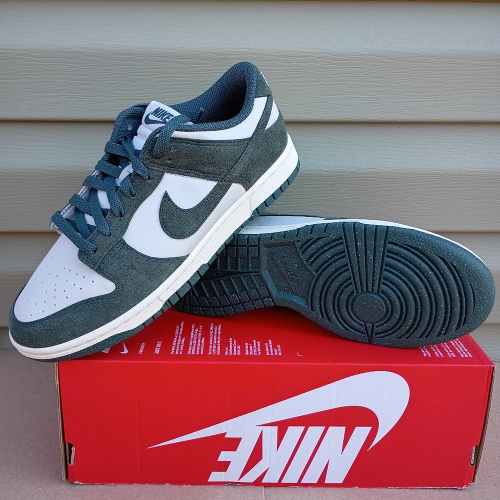 Nike Dunk Low Next Nature Vintage Green Women 9 / Men 7.5